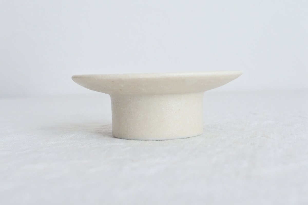 画像5: 粉引高台小皿 (5)