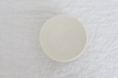 画像2: 粉引高台小皿 (2)