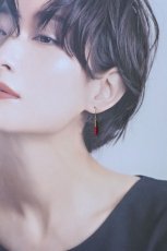 画像5: 耳飾り × ハンカチ gift set - レッド × ゴールド (5)